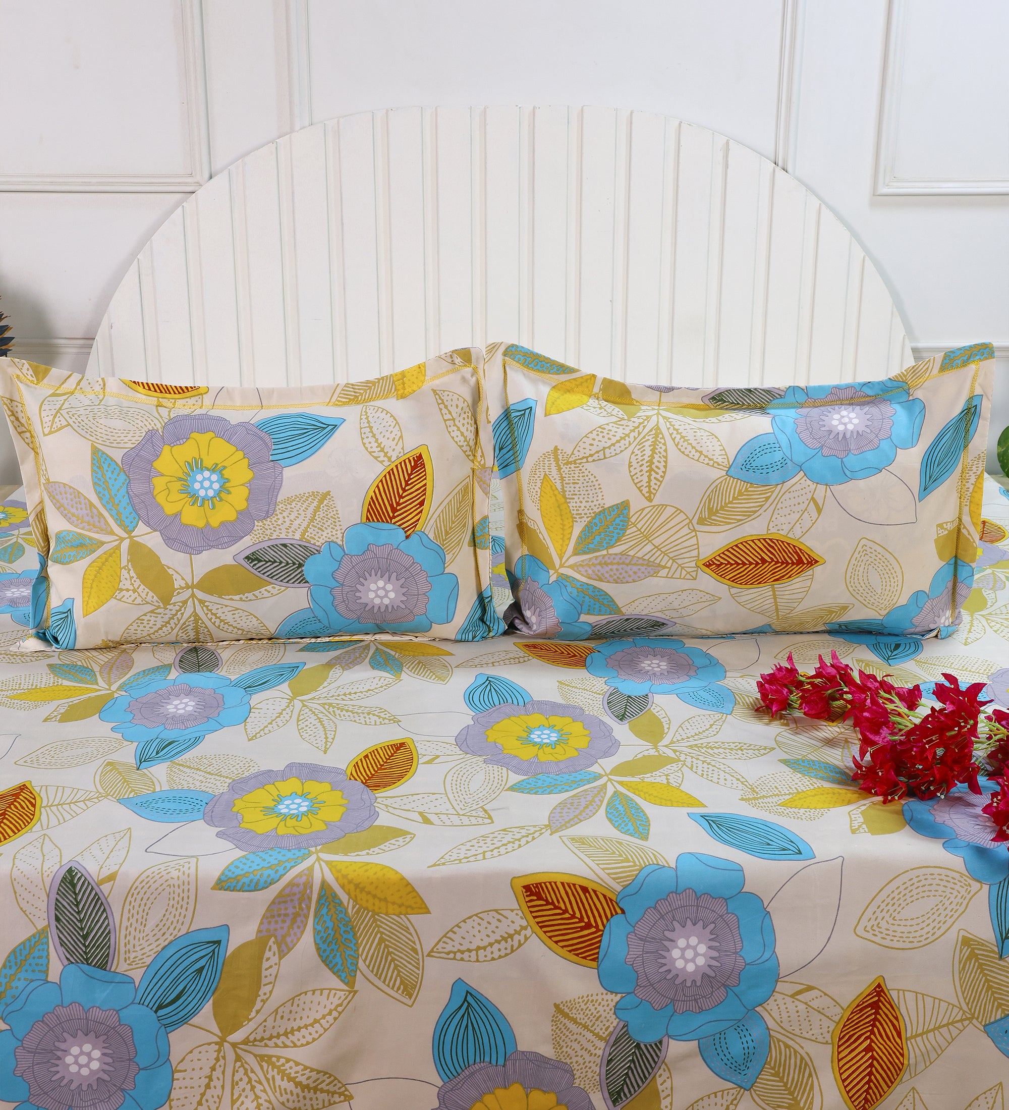 Aesthetic Multicolor Cotton Double Bedsheet