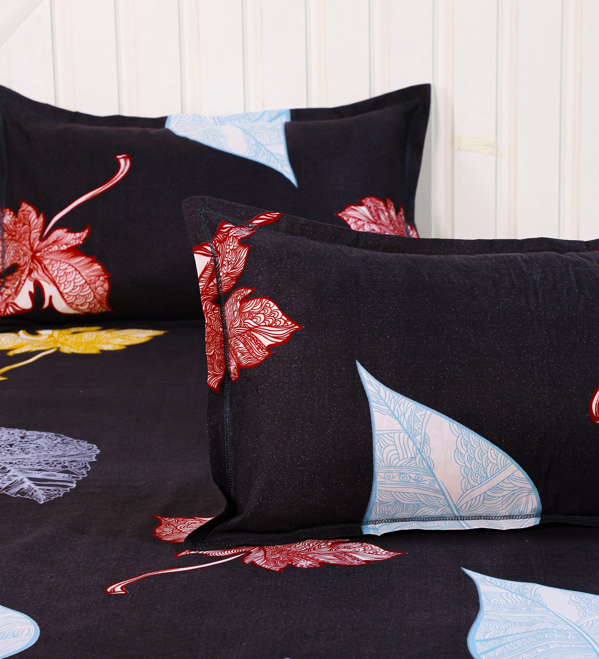 Premium Cotton Black Leaf Double Bedsheet
