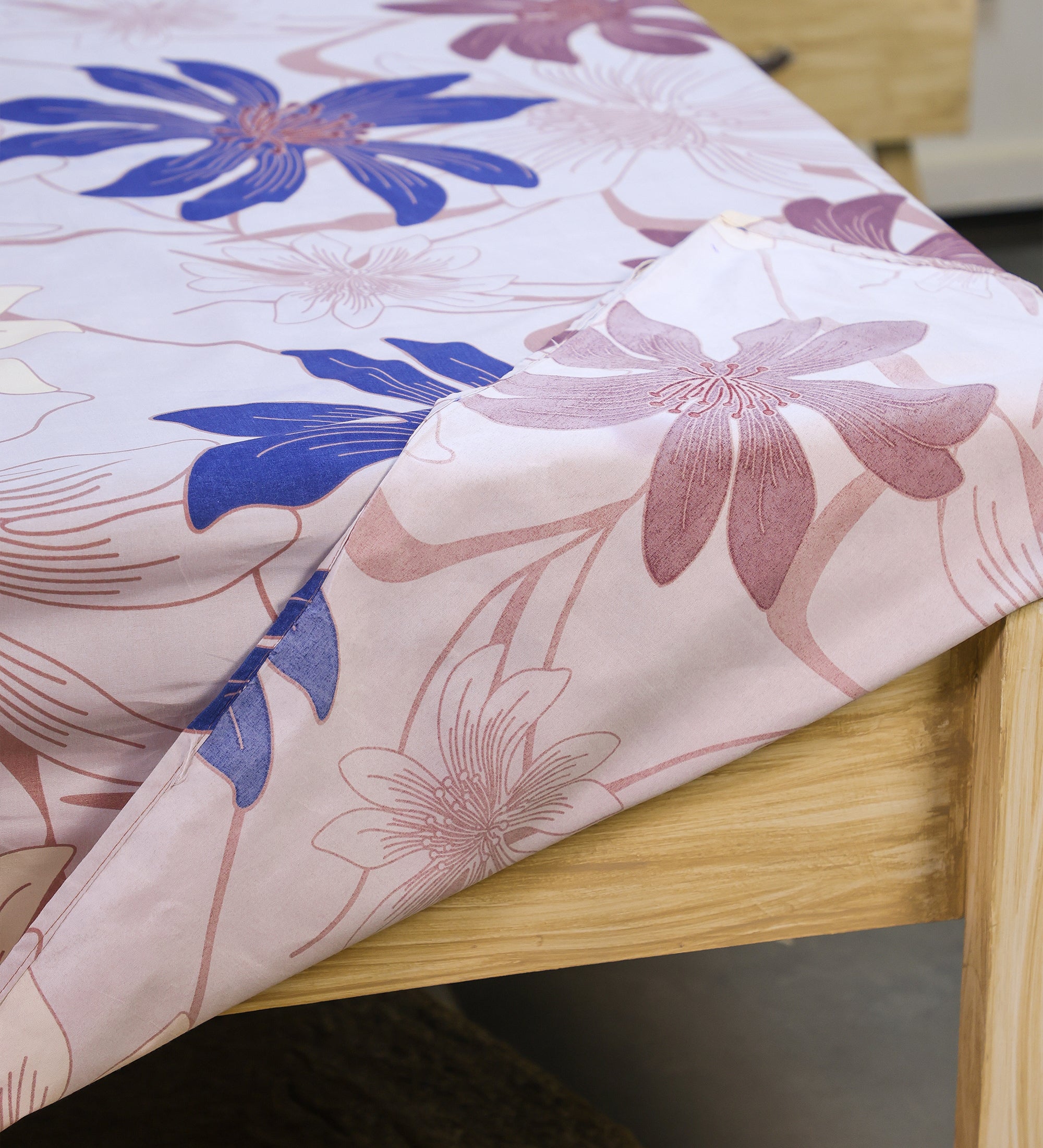 Premium Cotton Multicolor Floral Double Bedsheet