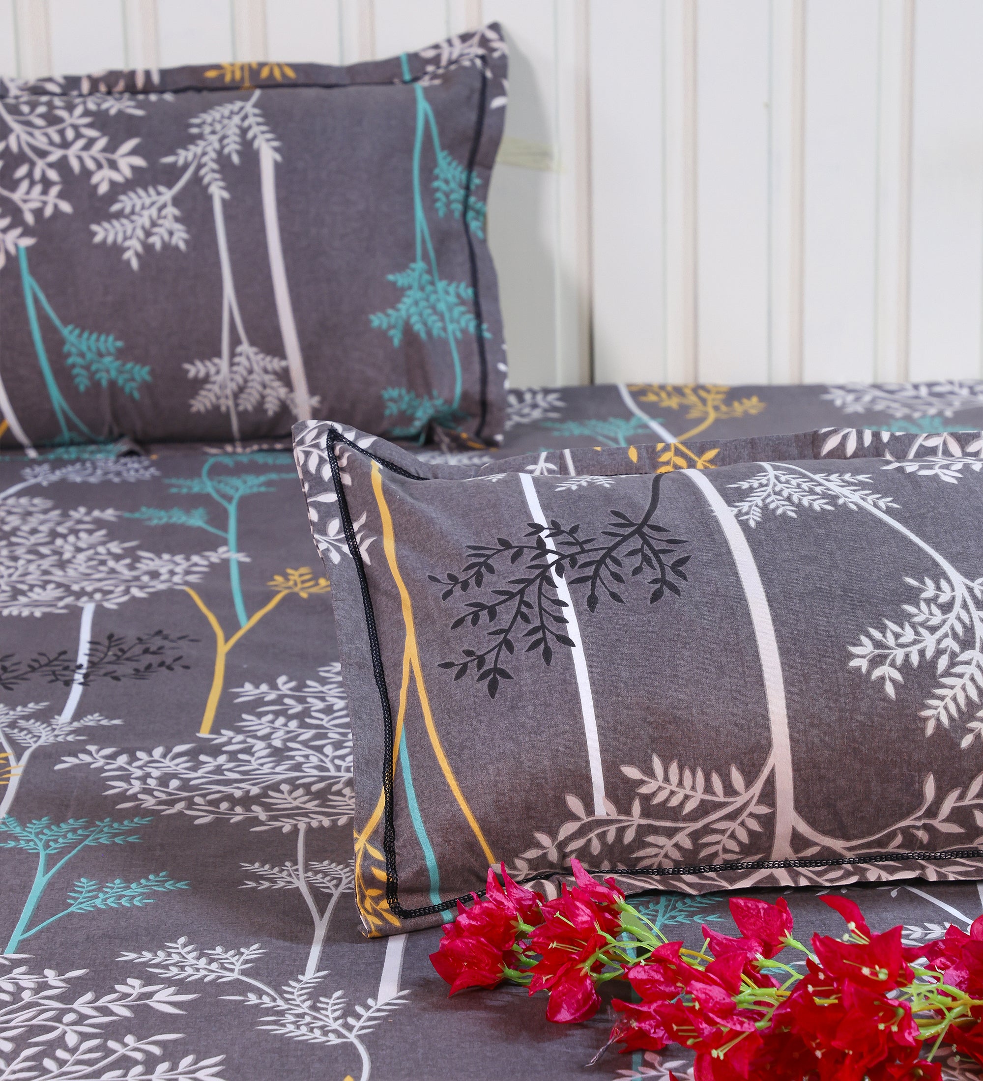 Premium Cotton Dusty Grey Leaf Double Bedsheet