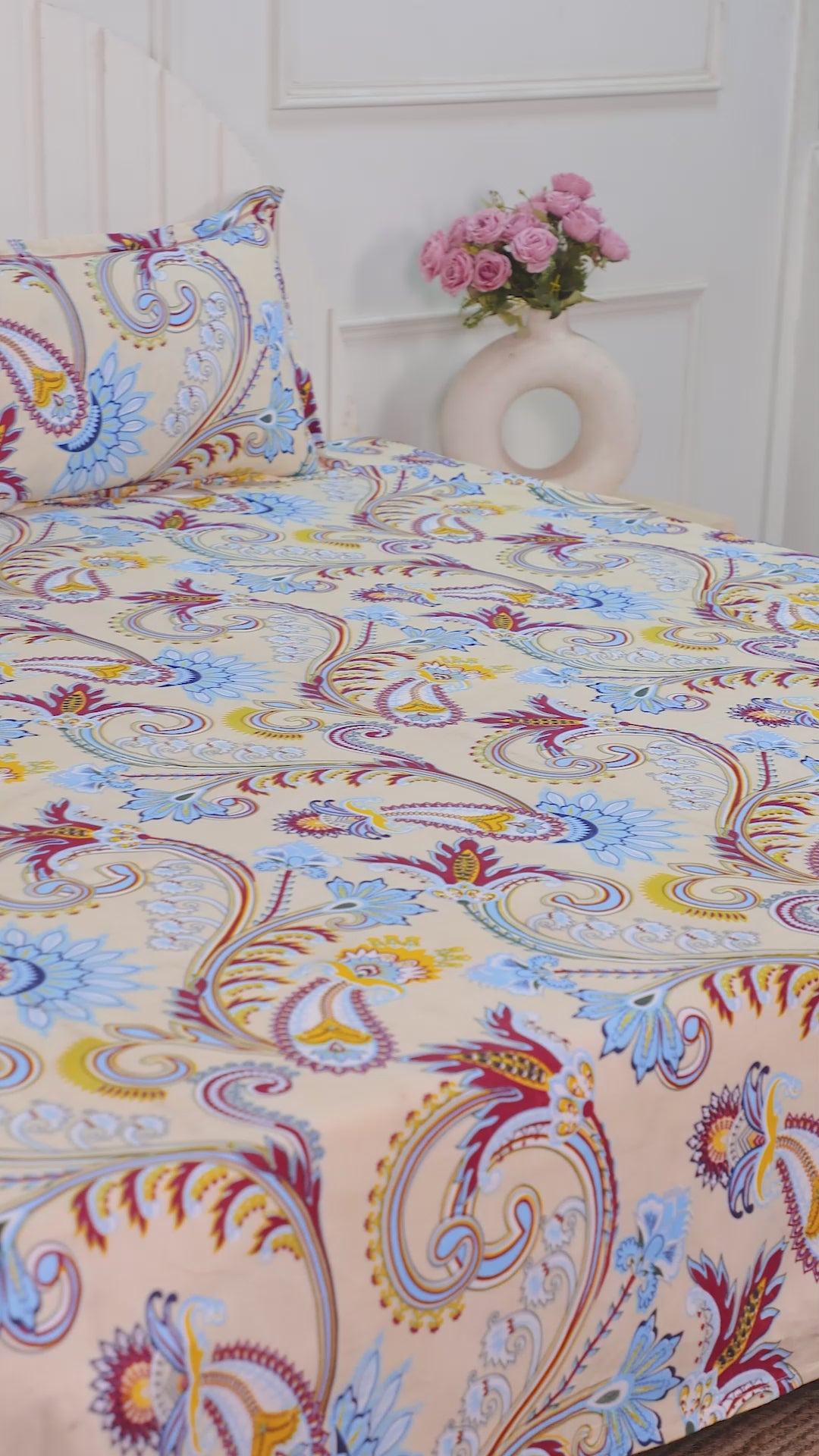 Aesthetic Cotton Beige Double Bedsheet